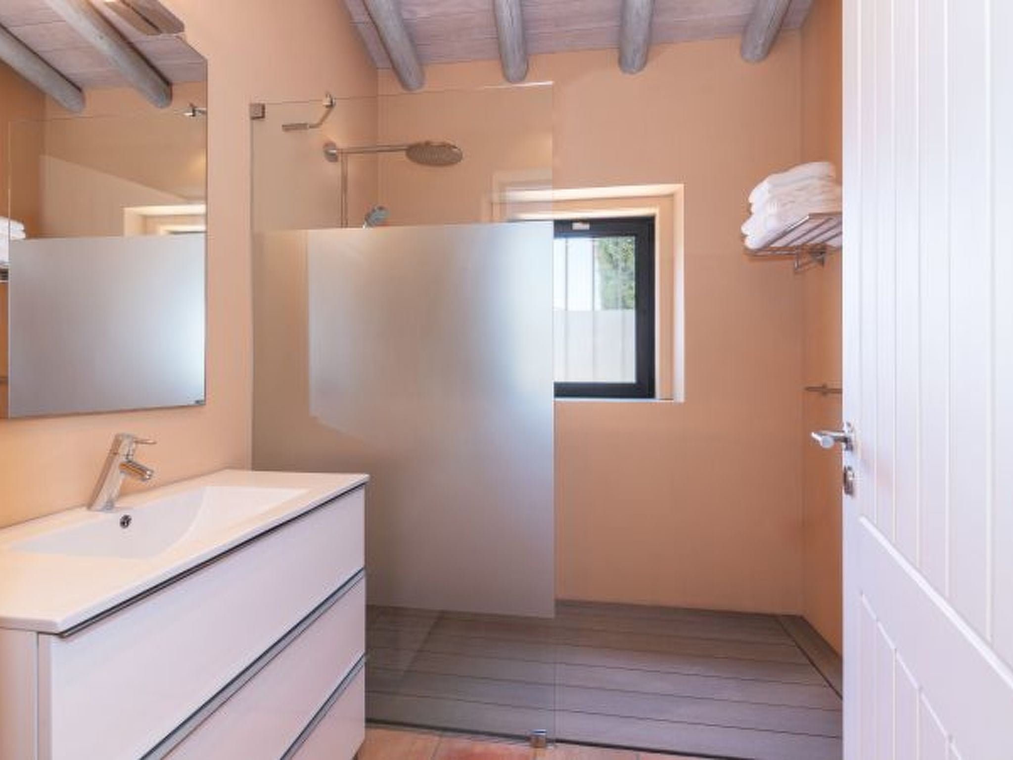 A bathroom at the villa